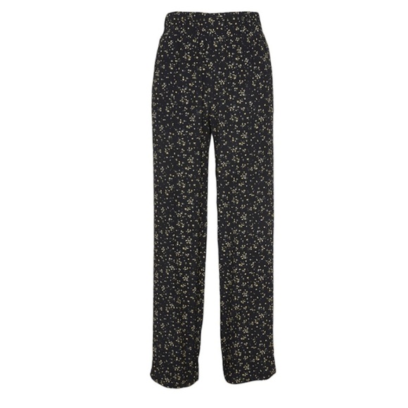Ganni Pants - Ganni Printed Crepe Pants floral pattern black size xs